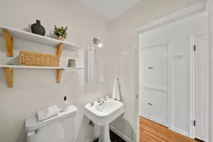 1617 42nd St, Sacramento, CA 95819 - Photo 26
