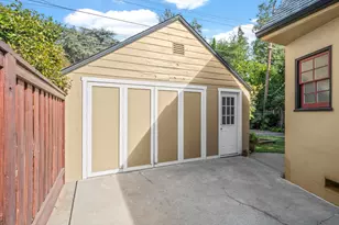 1617 42nd St, Sacramento, CA 95819 - Photo 38