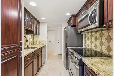 2418 Larkspur Lane #227, Sacramento, CA 95825 - Photo 4