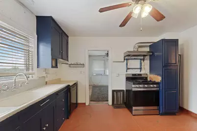 4614 E Armstrong Road, Lodi, CA 95240 - Photo 44
