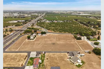 4614 E Armstrong Road, Lodi, CA 95240 - Photo 86