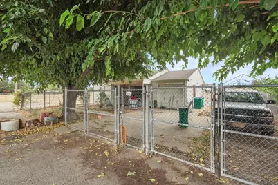 4614 E Armstrong Road, Lodi, CA 95240 - Photo 26