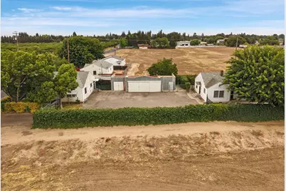 4614 E Armstrong Road, Lodi, CA 95240 - Photo 1
