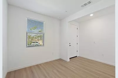 8134 Tino Way, Elk Grove, CA 95757 - Photo 6