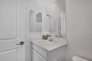 3878 E Commerce Way, Sacramento, CA 95834 - Photo 8
