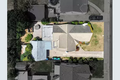 909 S Pleasant Avenue, Lodi, CA 95240 - Photo 44