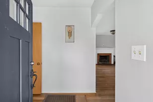 909 S Pleasant Ave, Lodi, CA 95240 - Photo 6