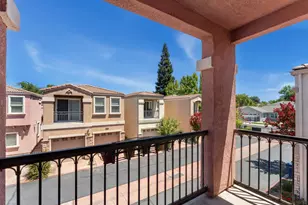 2742 Via Villaggio, Sacramento, CA 95864 - Photo 32
