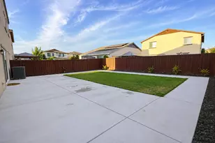10024 Mont Blanc Ln, Stockton, CA 95219 - Photo 32