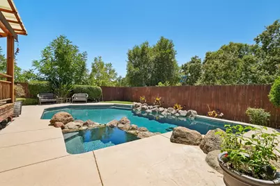 9762 Parktree Way, Elk Grove, CA 95624 - Photo 32