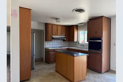 309 Portola Way, Tracy, CA 95376 - Photo 2
