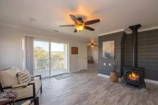 454 Hilltop Estates Dr, Copperopolis, CA 95228 - Photo 22