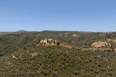 500 Peregrine Road, Mokelumne Hill, CA 95245 - Photo 10