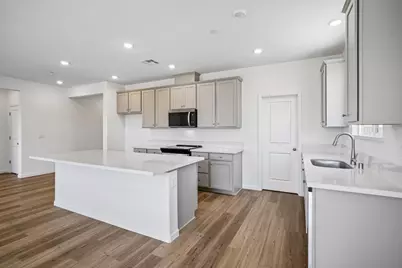 2604 Red Tail Hawk Road, Modesto, CA 95357 - Photo 10