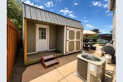 1632 Chateau Drive, Olivehurst, CA 95961 - Photo 38