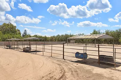 22579 South Austin Road, Ripon, CA 95366 - Photo 38