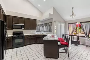 7200 Beaver Falls Way, Elk Grove, CA 95758 - Photo 8