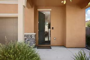 10853 Orta Ln, Stockton, CA 95209 - Photo 2
