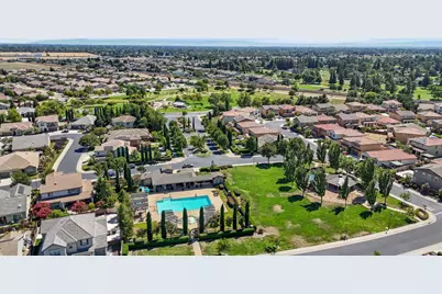10853 Orta Lane, Stockton, CA 95209 - Photo 40
