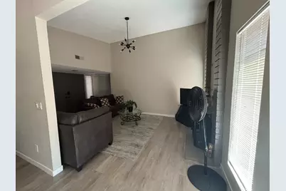 8936 Autumnwood Drive, Sacramento, CA 95826 - Photo 6