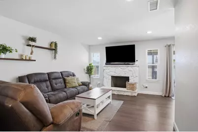 4613 Brandi Way, Denair, CA 95316 - Photo 4