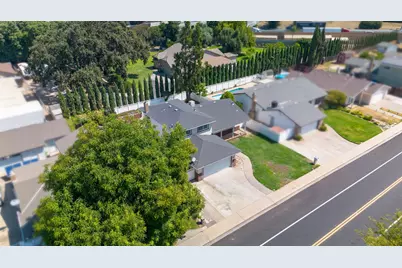 924 Alpine Avenue, Manteca, CA 95336 - Photo 46
