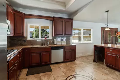 924 Alpine Avenue, Manteca, CA 95336 - Photo 8