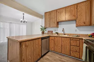 6 Topam Ct, Sacramento, CA 95833 - Photo 10