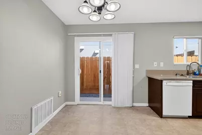358 S 3rd Avenue, Oakdale, CA 95361 - Photo 10