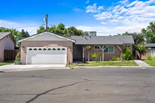 914 Valencia Dr, Los Banos, CA 93635 - Photo 1