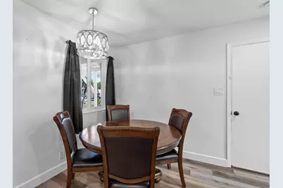 914 Valencia Drive, Los Banos, CA 93635 - Photo 8