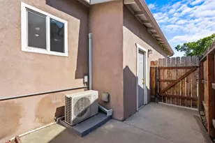 914 Valencia Dr, Los Banos, CA 93635 - Photo 34