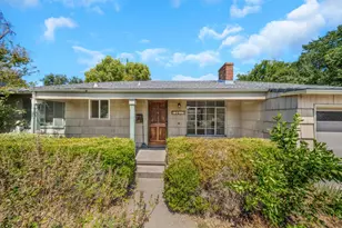 3613 Woodcrest Rd, Sacramento, CA 95821 - Photo 2