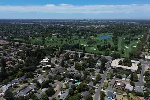 3613 Woodcrest Rd, Sacramento, CA 95821 - Photo 48