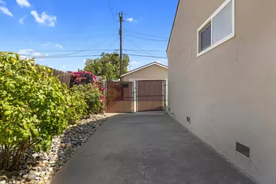 6 W McKenzie Avenue, Stockton, CA 95204 - Photo 34