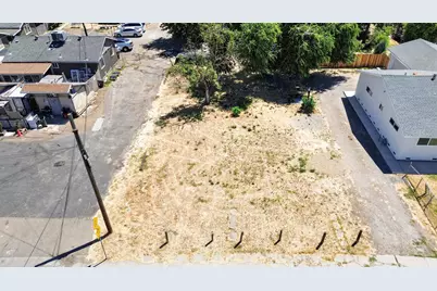 2632 S Harrison Street, Stockton, CA 95206 - Photo 18