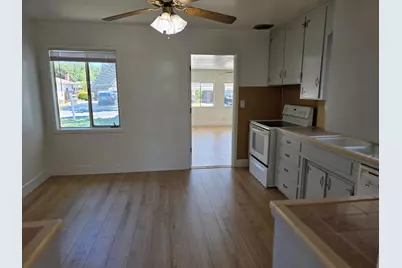 1617 Ashwood Drive, Modesto, CA 95350 - Photo 6
