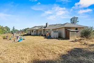2570 N Mine Rd, Somerset, CA 95684 - Photo 28