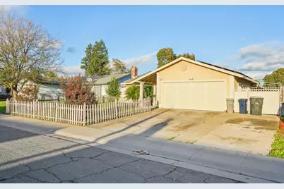 60 Kennelford Circle, Sacramento, CA 95823 - Photo 2