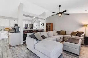 1702 Calle Campana Dr, Roseville, CA 95747 - Photo 14