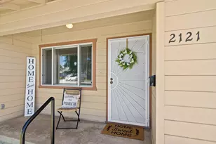 2121 Yosemite Ave, Escalon, CA 95320 - Photo 2
