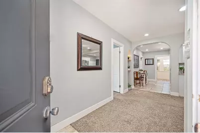 5347 13th Avenue, Sacramento, CA 95820 - Photo 10