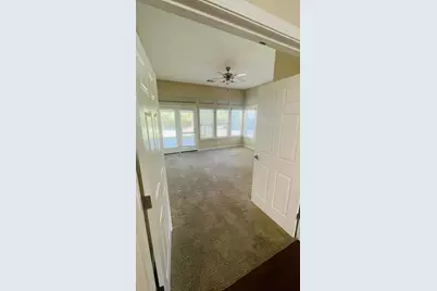 428 E Milgeo Avenue, Ripon, CA 95366 - Photo 22