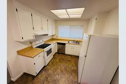2844 Seine Avenue, Davis, CA 95616 - Photo 2