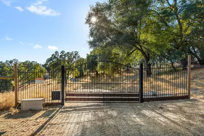 16012 Vandevere Road, Grass Valley, CA 95949 - Photo 2