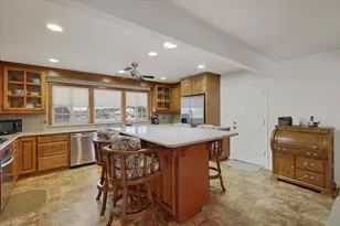 2158 Holcomb Ave, Yuba City, CA 95993 - Photo 14