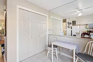 9101 Newhall Dr, Sacramento, CA 95826 - Photo 6