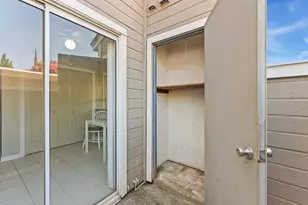 9101 Newhall Dr, Sacramento, CA 95826 - Photo 20