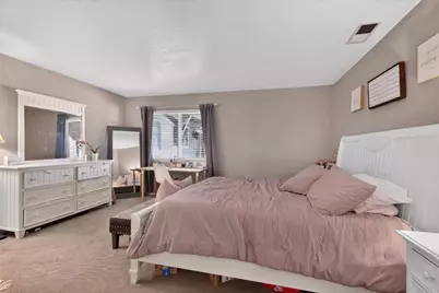1238 Chaparral Way, Stockton, CA 95209 - Photo 34