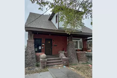 321 N Sierra Nevada Street, Stockton, CA 95205 - Photo 2